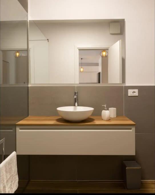 Tirana City Comfort מראה חיצוני תמונה
